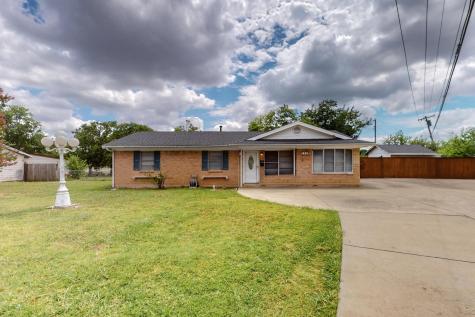2717 W Rochelle Road Irving TX 75062
