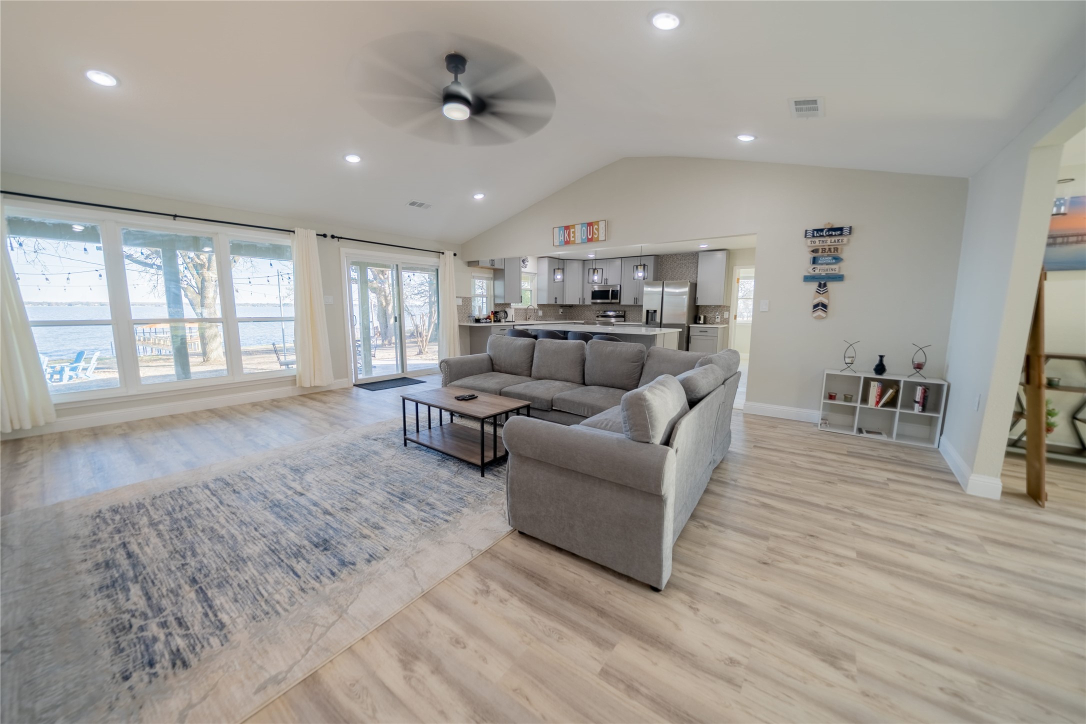 1425 Oak Hill Drive Kemp TX 75143