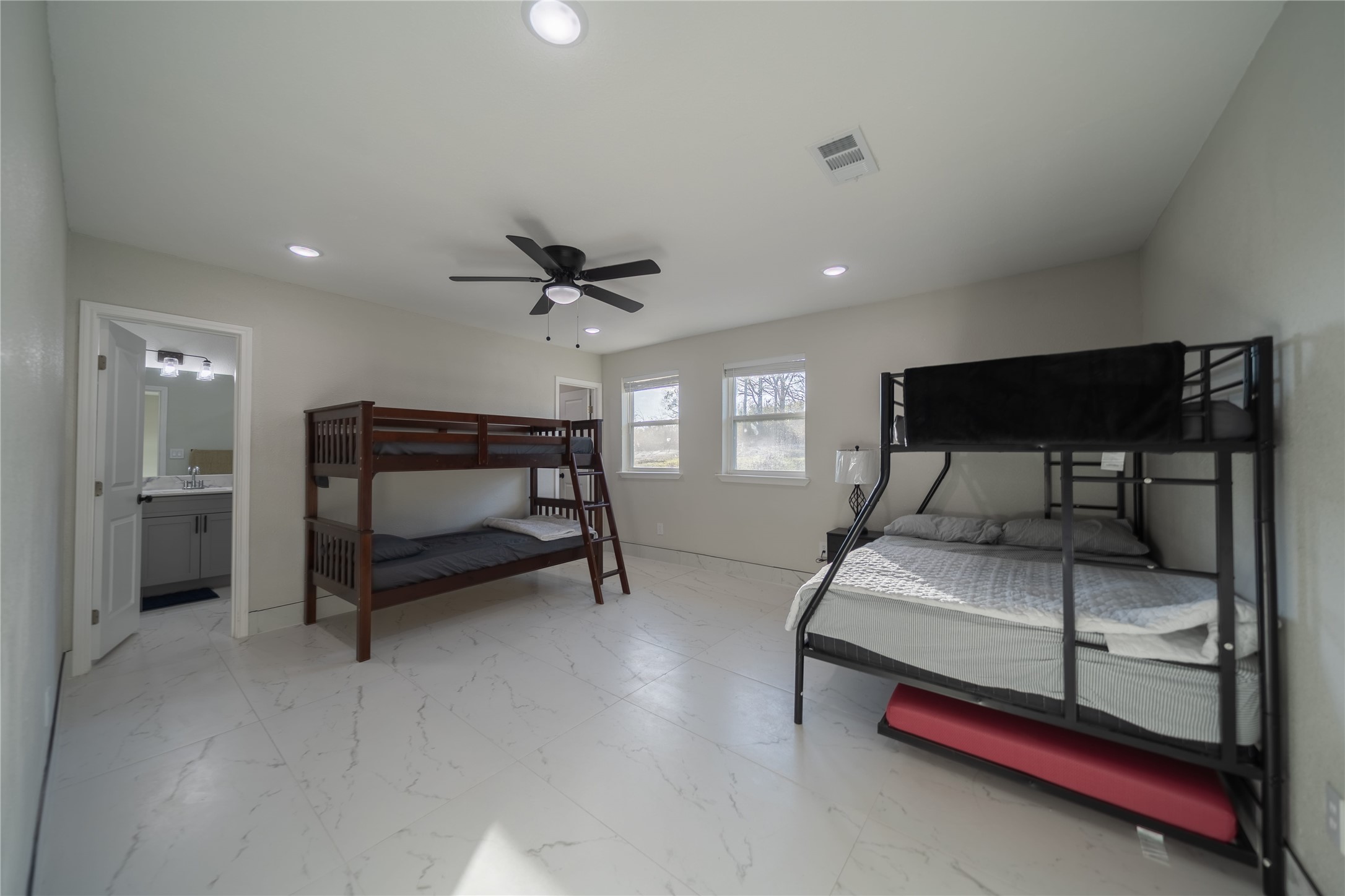1425 Oak Hill Drive Kemp TX 75143