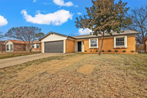 725 Sweetbriar Drive Lewisville TX 75067
