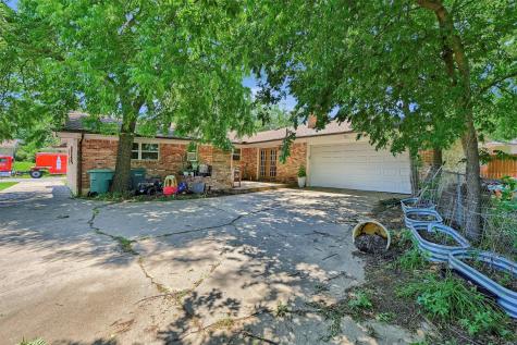 1705 W Belden Street Sherman TX 75092