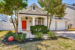 9916 Marthas Vineyard Circle Providence Village TX 76227
