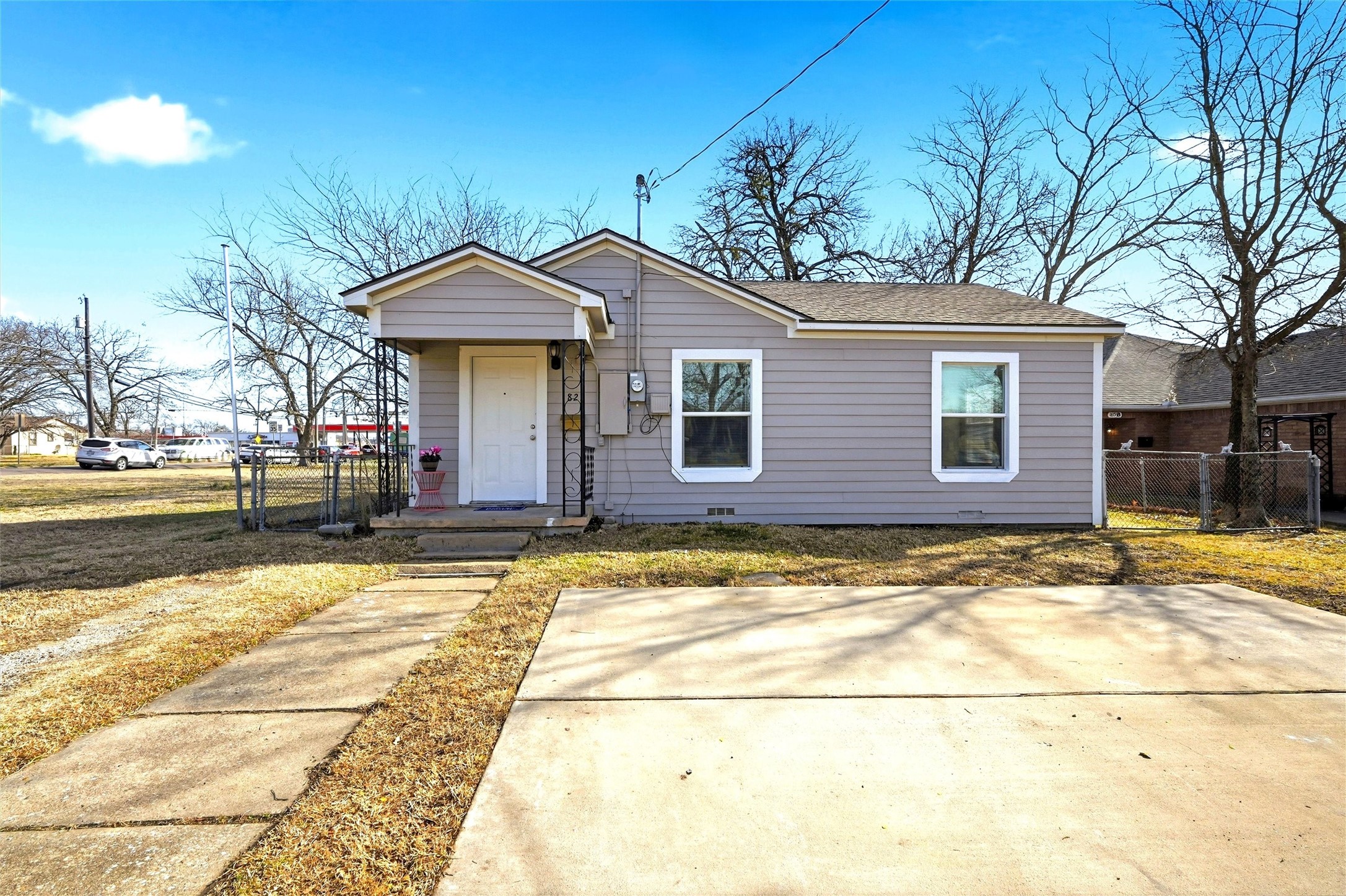1823 N Crockett Street Sherman TX 75092