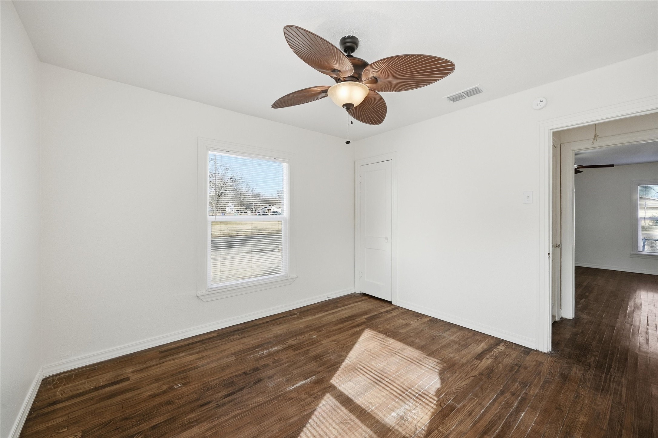 1823 N Crockett Street Sherman TX 75092