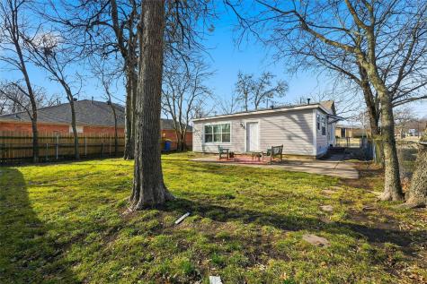 1823 N Crockett Street Sherman TX 75092