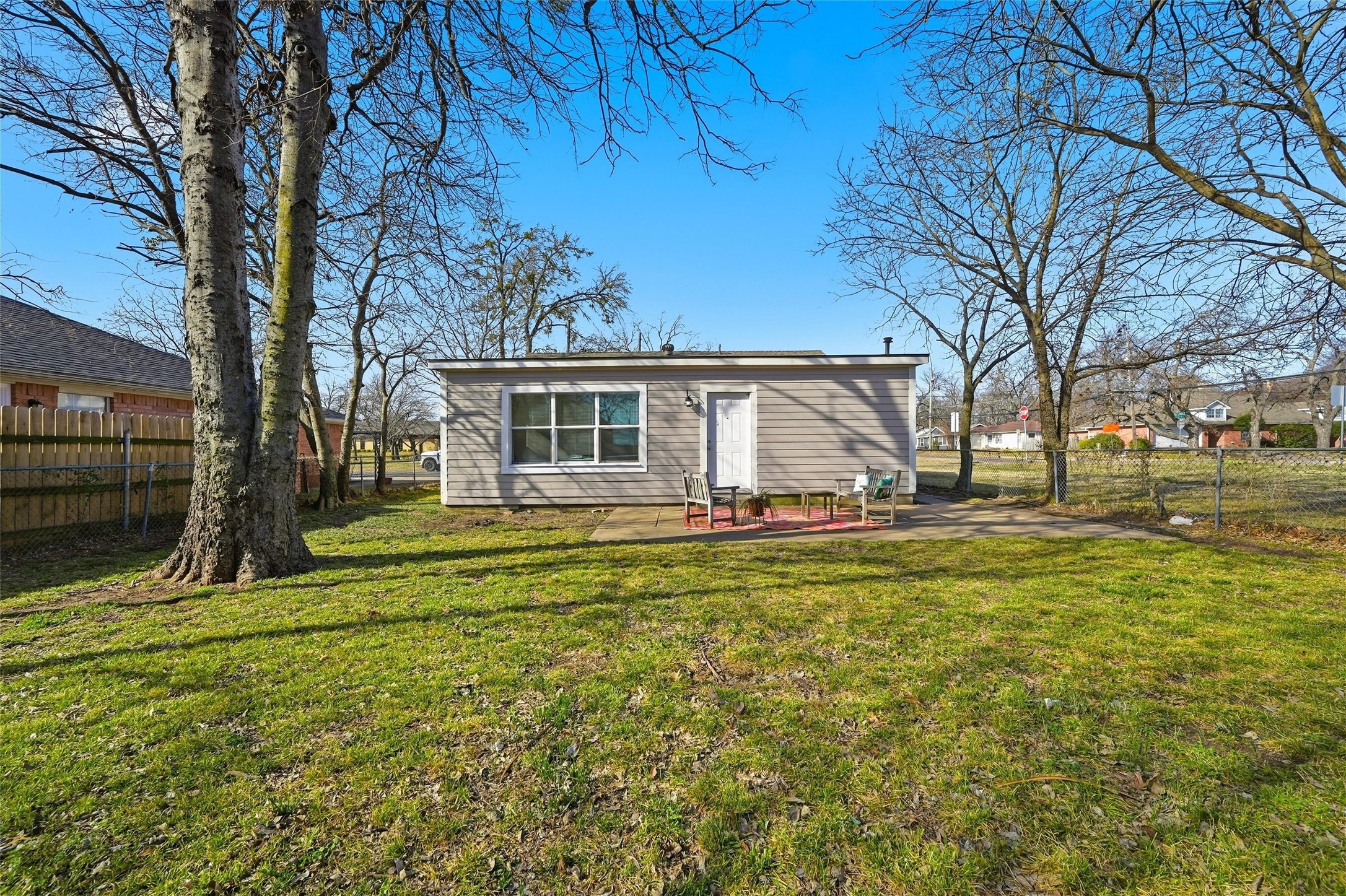 1823 N Crockett Street Sherman TX 75092