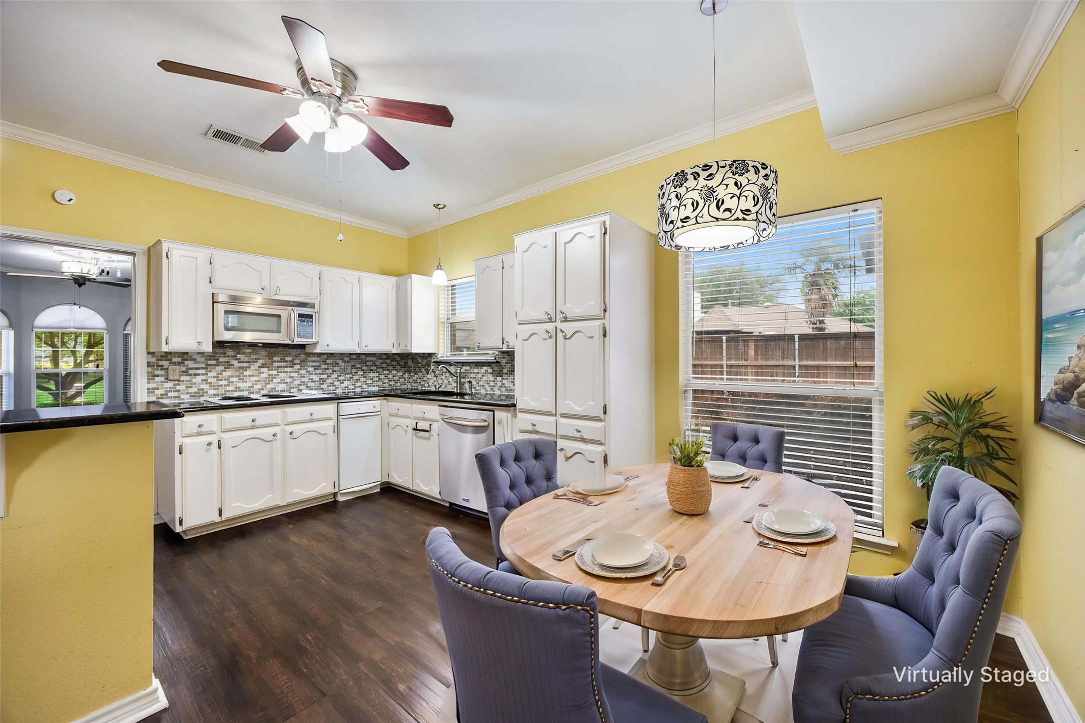 9209 Chimneywood Drive Rowlett TX 75089