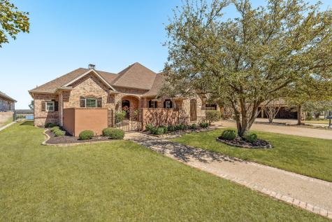 4204 Bluff View Drive Granbury TX 76048