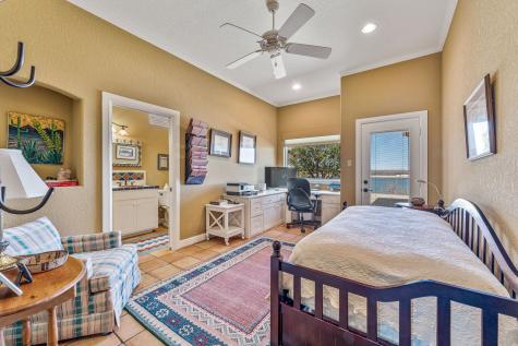 4204 Bluff View Drive Granbury TX 76048
