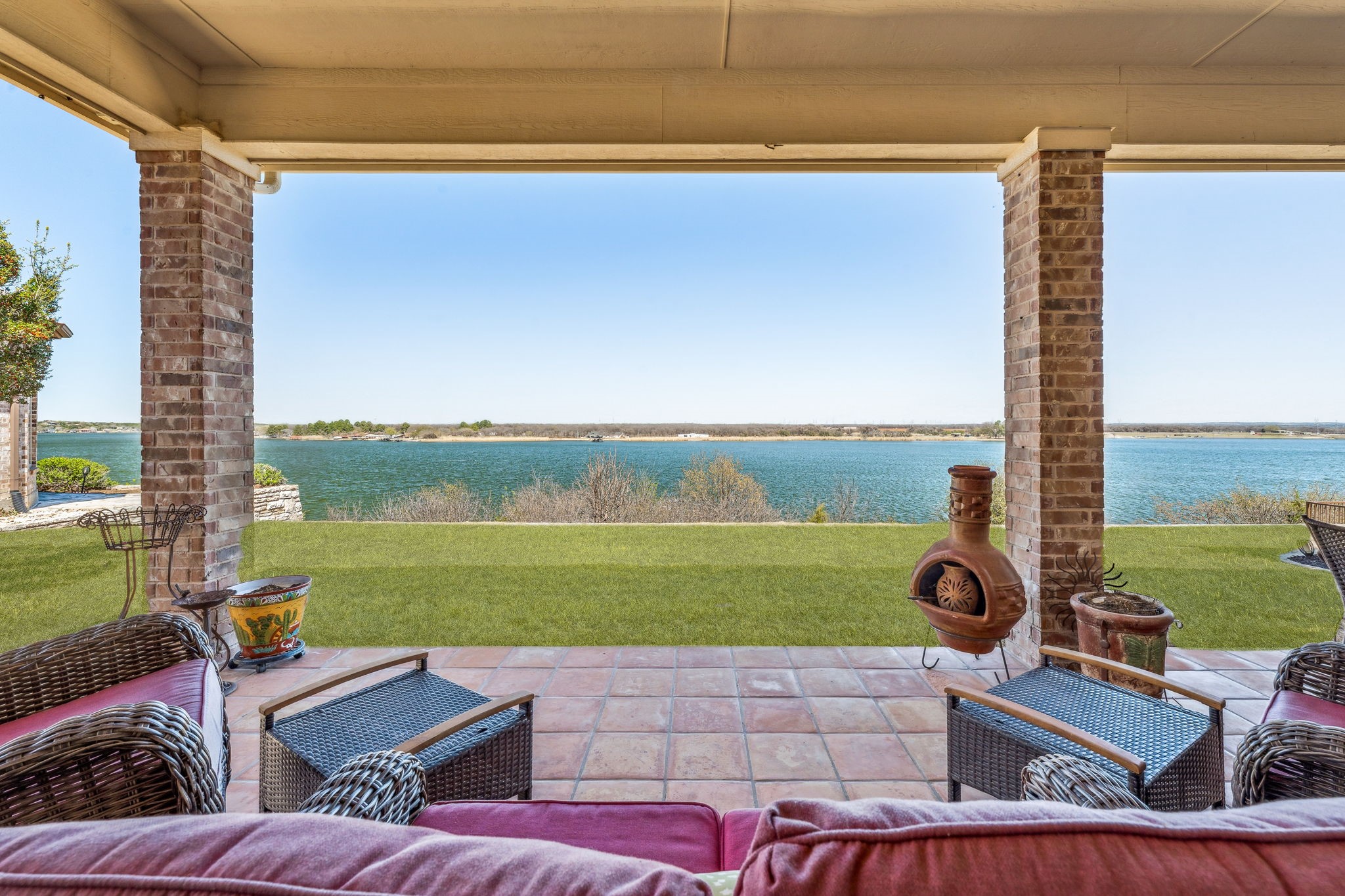 4204 Bluff View Drive Granbury TX 76048