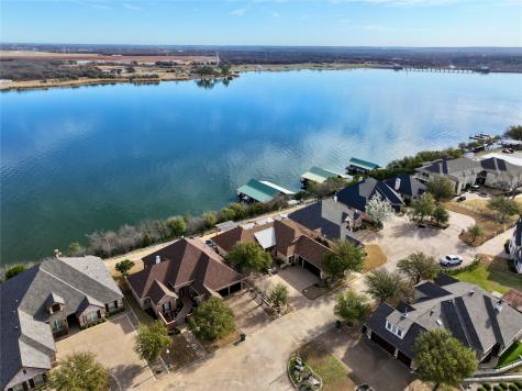 4204 Bluff View Drive Granbury TX 76048