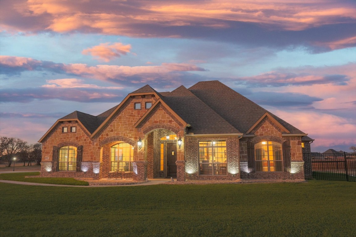 7661 Little Branch Road Waxahachie TX 75167
