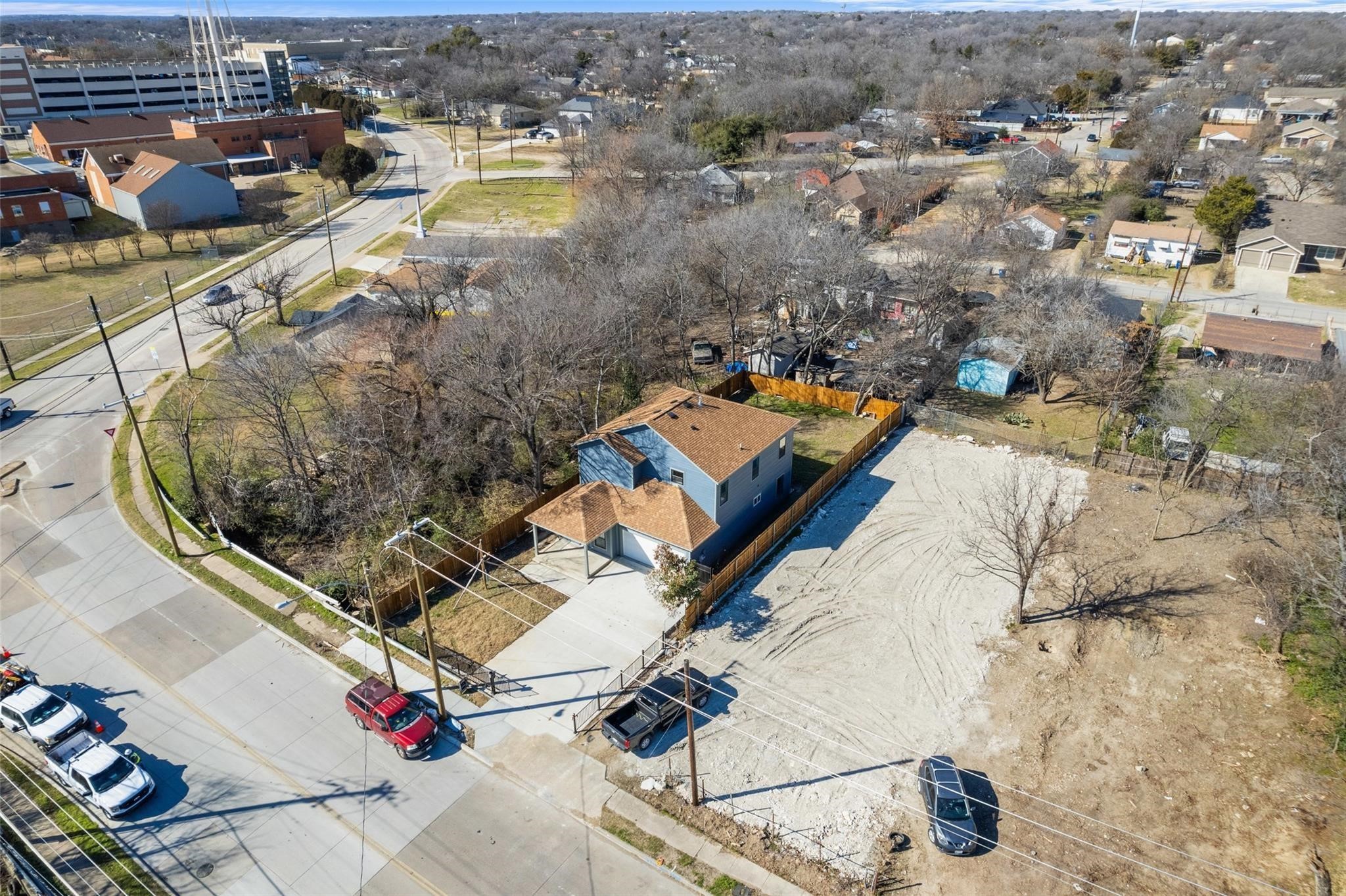 2211 E Ann Arbor Avenue Dallas TX 75216