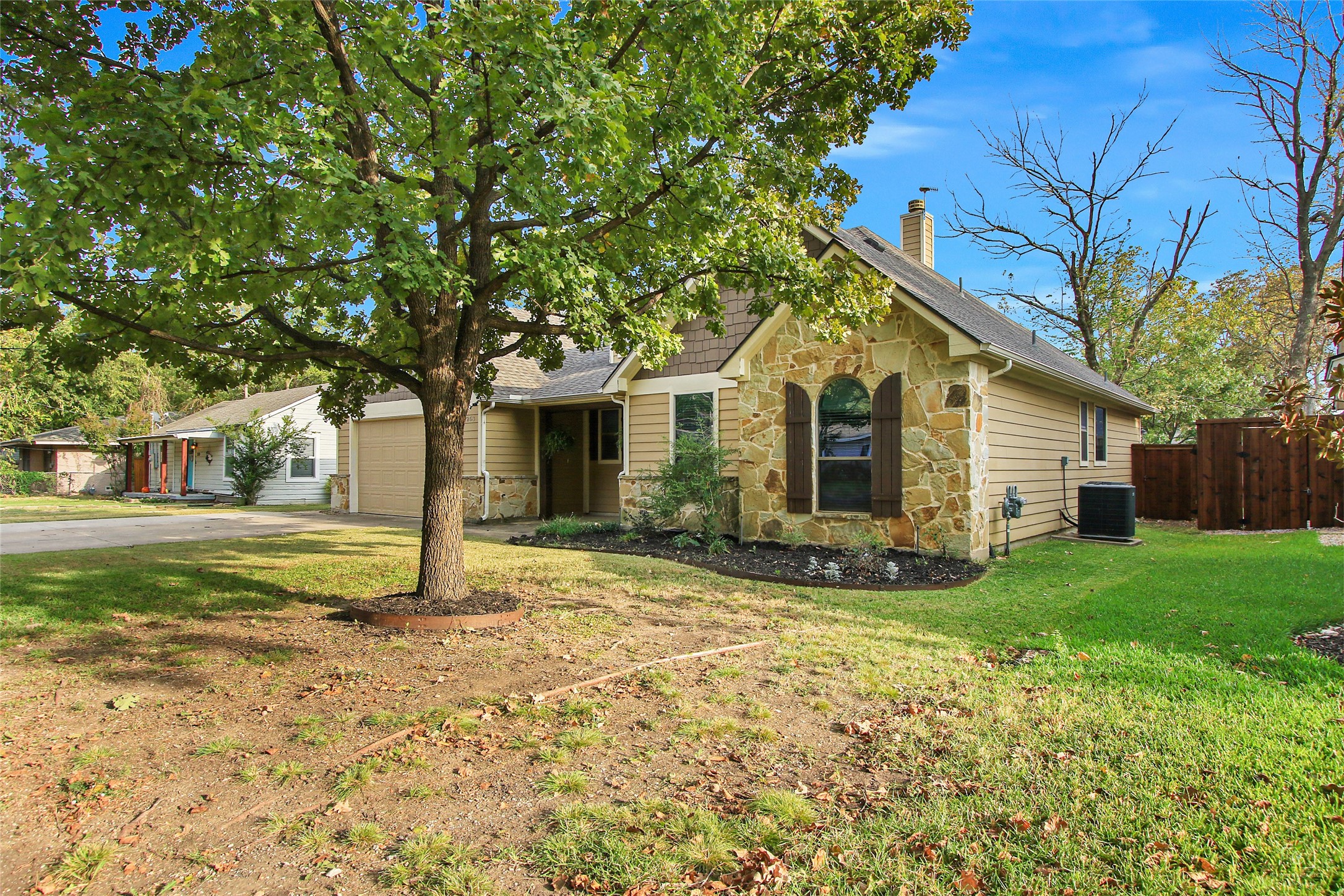 263 W Jefferson Street Van Alstyne TX 75495