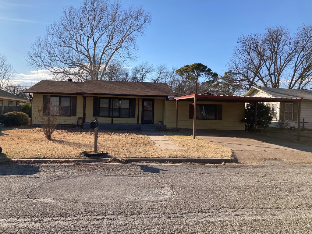 212 Colorado Avenue Graham TX 76450