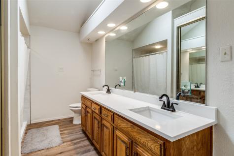 2533 Montclair Lane Mesquite TX 75150