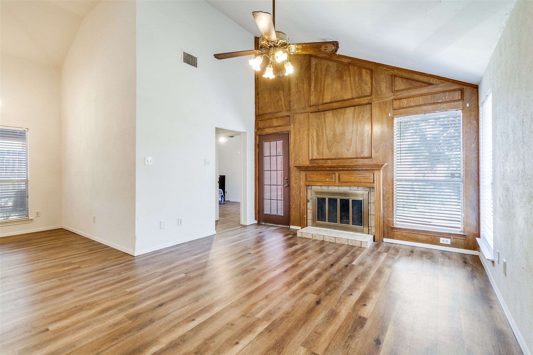 2533 Montclair Lane Mesquite TX 75150