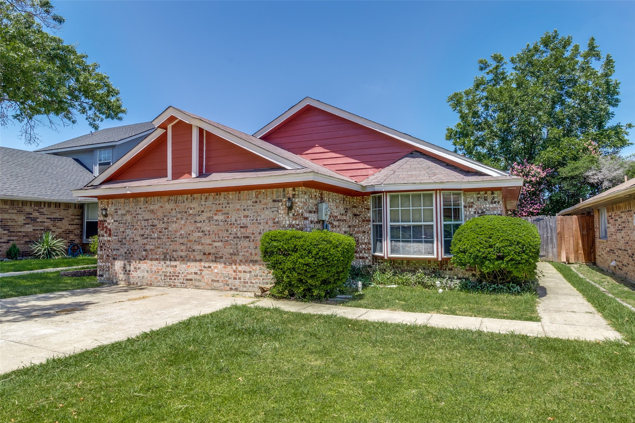 2533 Montclair Lane Mesquite TX 75150
