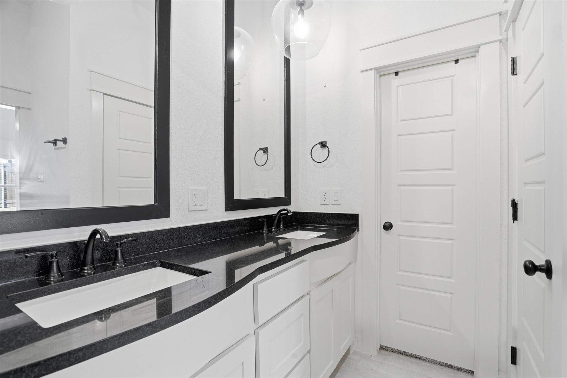 929 Tesslynn Avenue Godley TX 76044