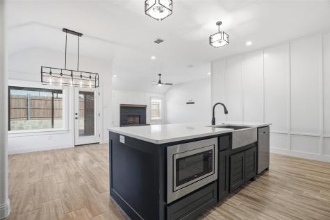 929 Tesslynn Avenue Godley TX 76044