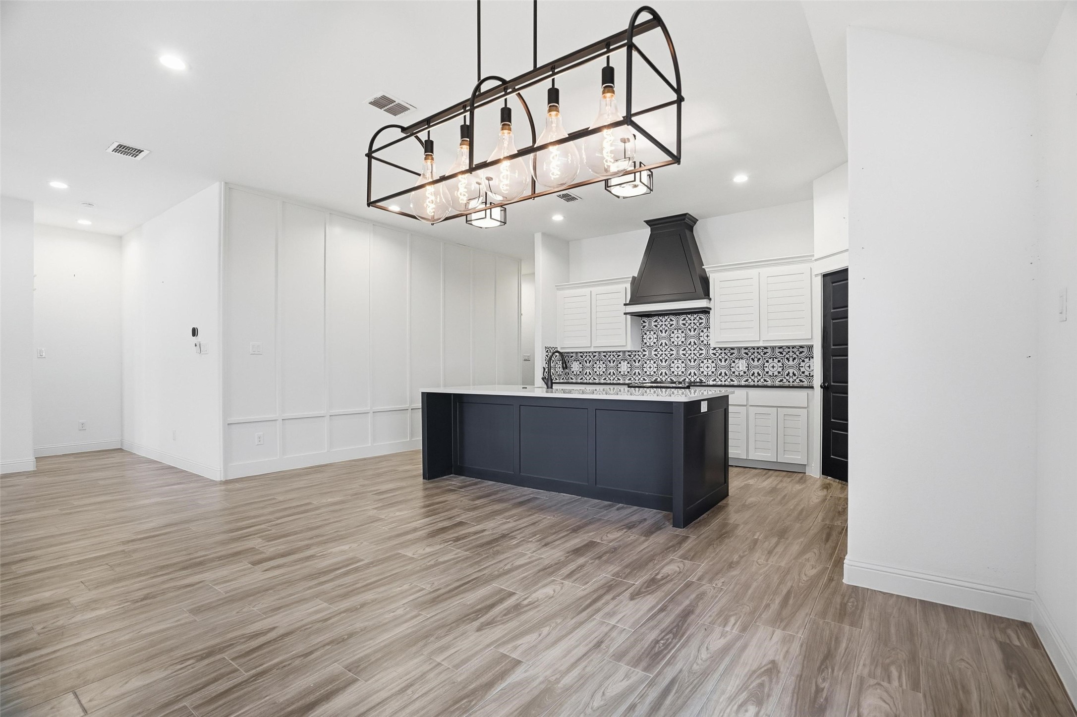 929 Tesslynn Avenue Godley TX 76044