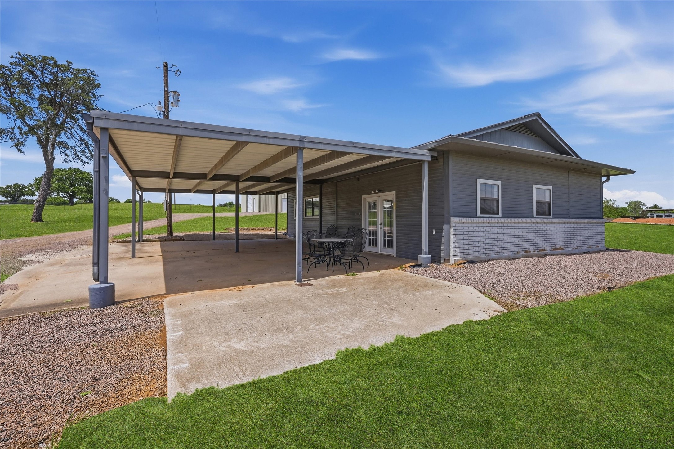 1861 Roland Road Whitesboro TX 76273