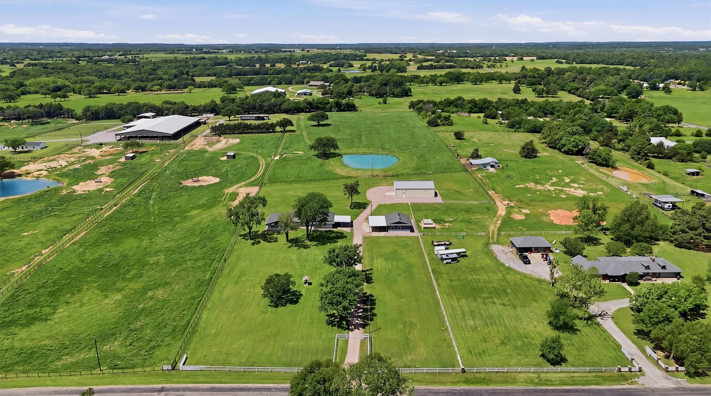 1861 Roland Road Whitesboro TX 76273