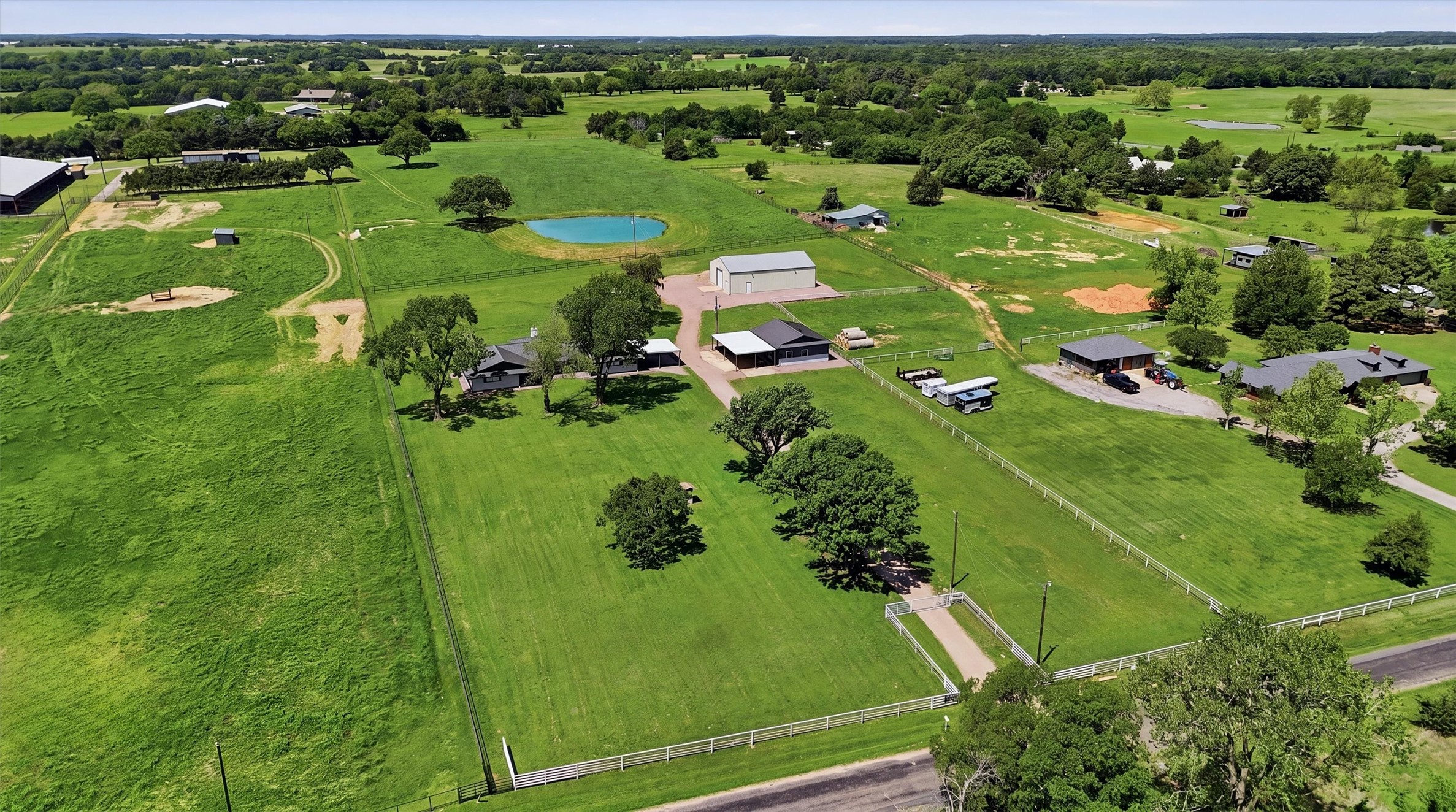 1861 Roland Road Whitesboro TX 76273