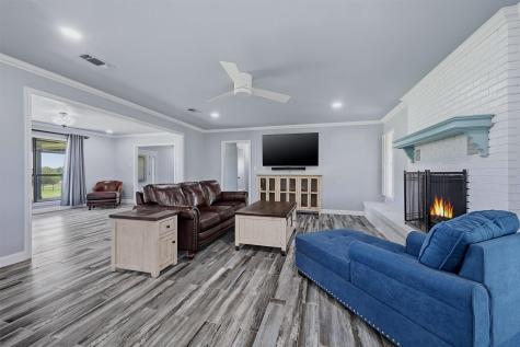 1861 Roland Road Whitesboro TX 76273