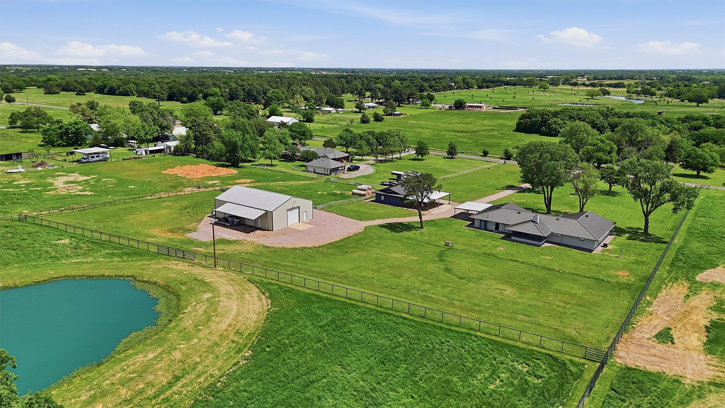 1861 Roland Road Whitesboro TX 76273