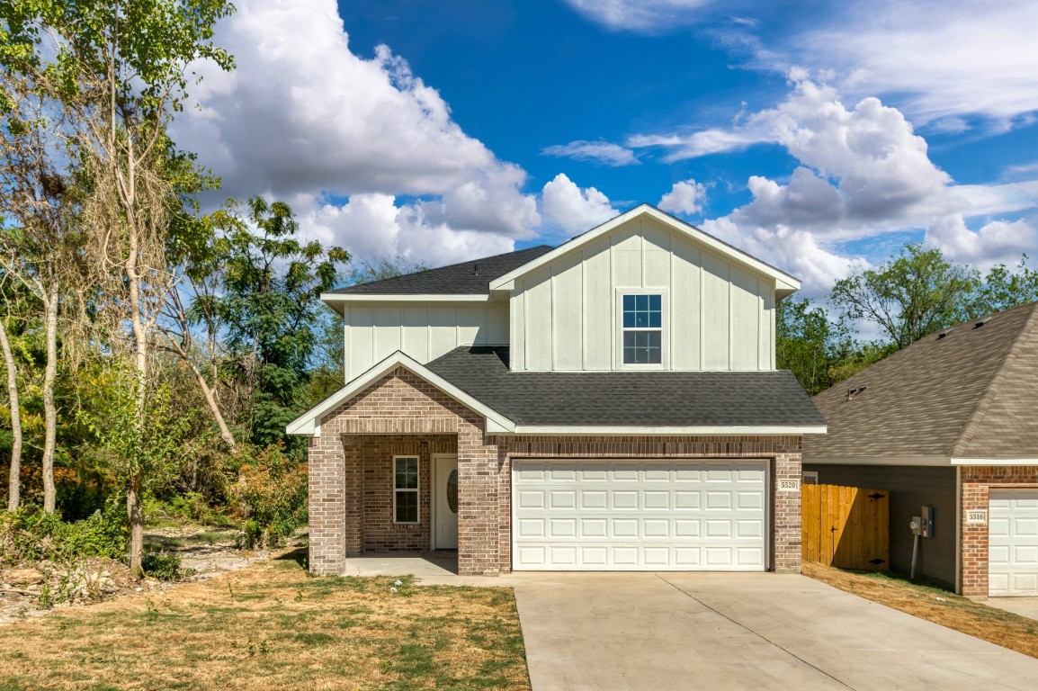 5520 Donnelly Avenue Fort Worth TX 76107
