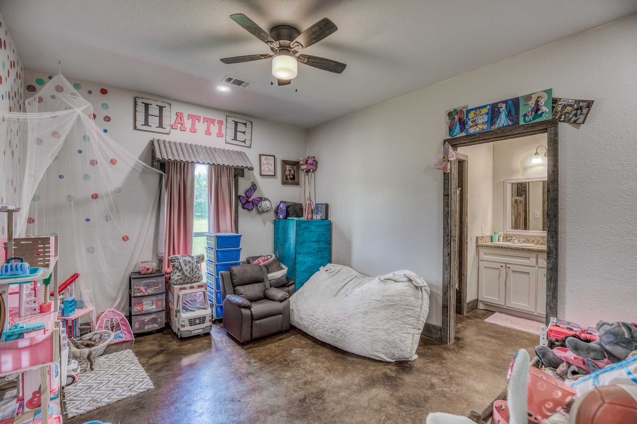 1850 Lcr 439 Mexia TX 76667