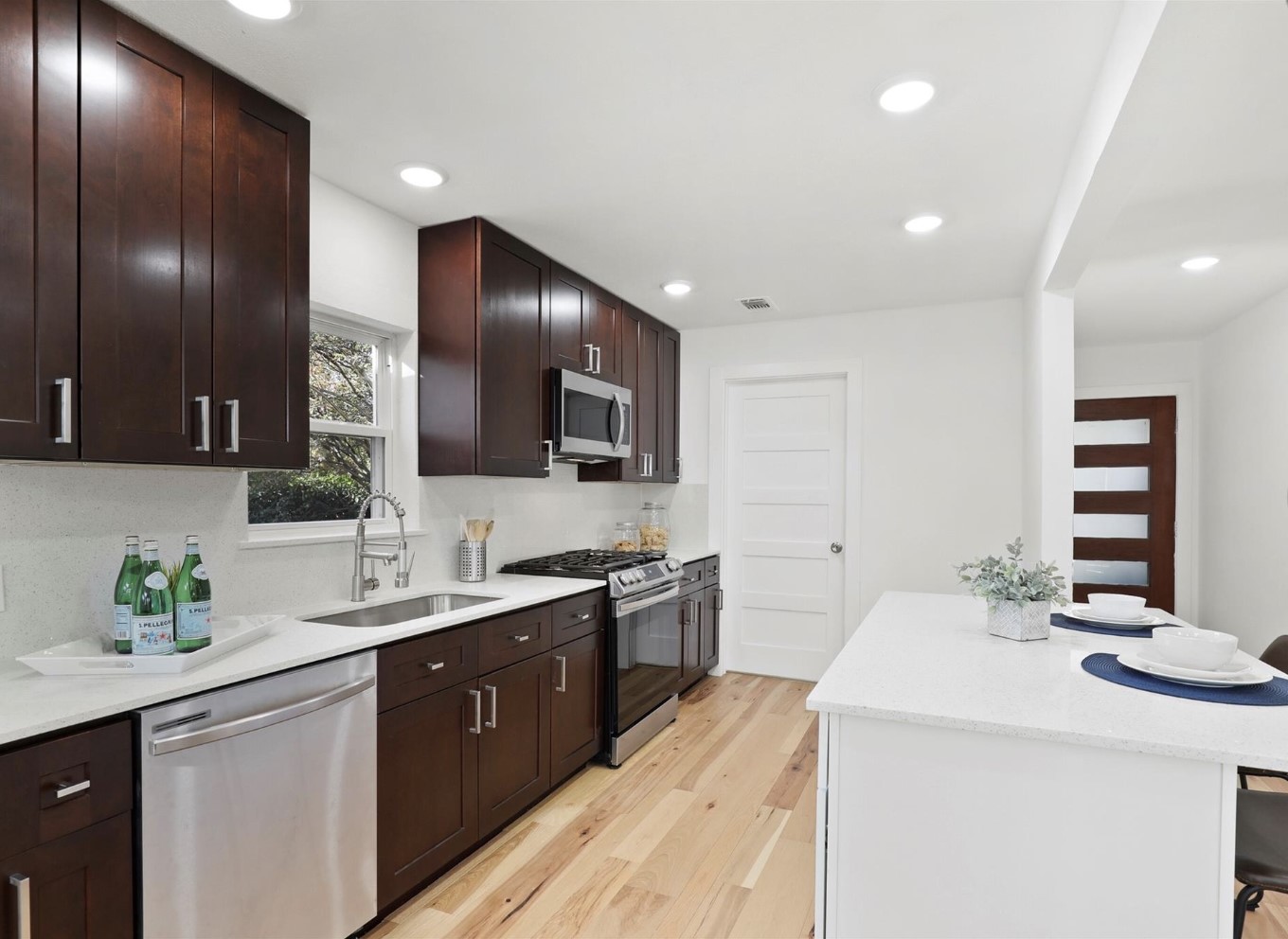 3866 Gaspar Drive Dallas TX 75220