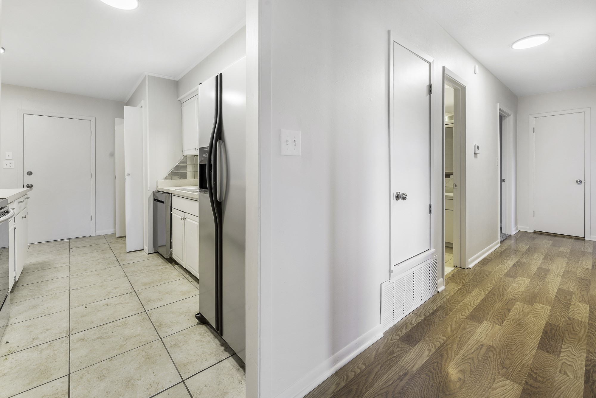 1002 W Wrights Avenue Comanche TX 76442