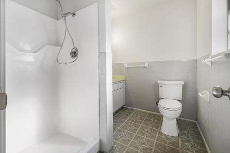 1002 W Wrights Avenue Comanche TX 76442
