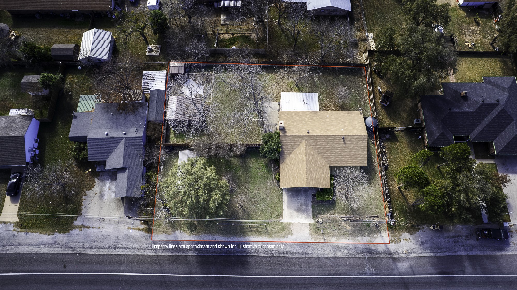 1002 W Wrights Avenue Comanche TX 76442