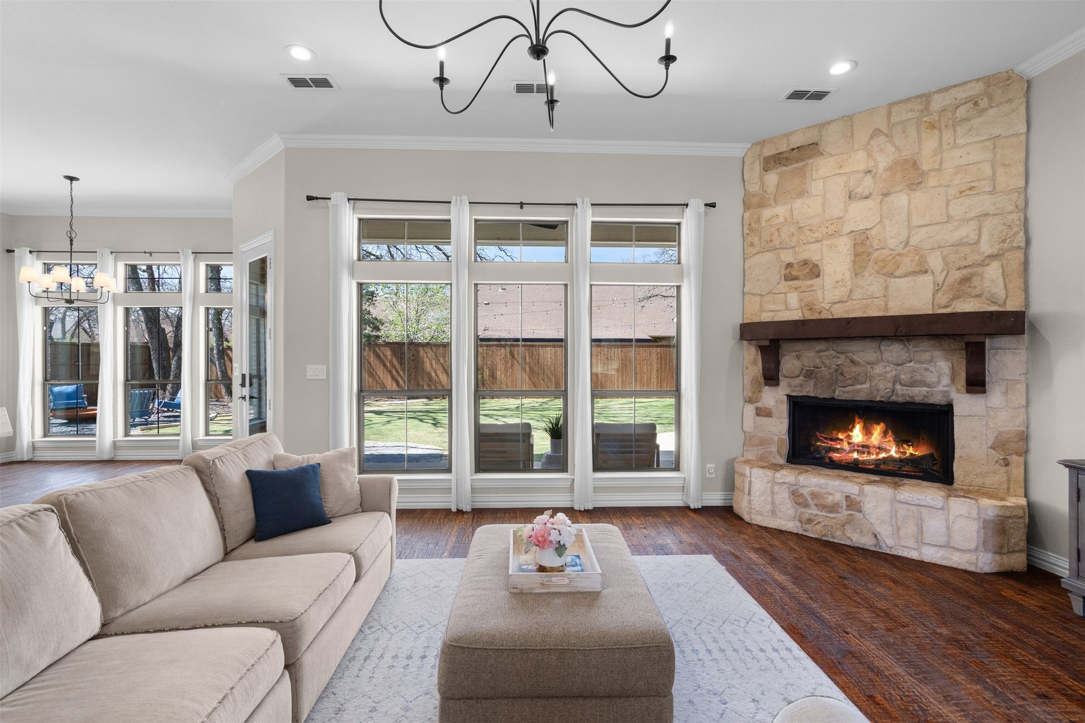 101 Live Oak Drive Krugerville TX 76227
