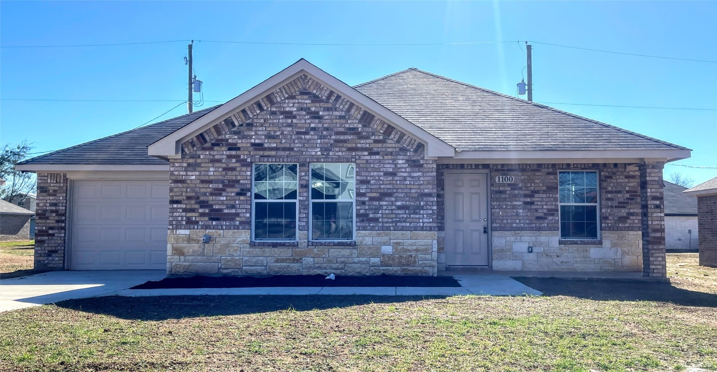 1100 SE 12th Street Mineral Wells TX 76067