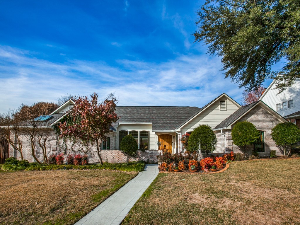 9605 Moss Haven Drive Dallas TX 75231