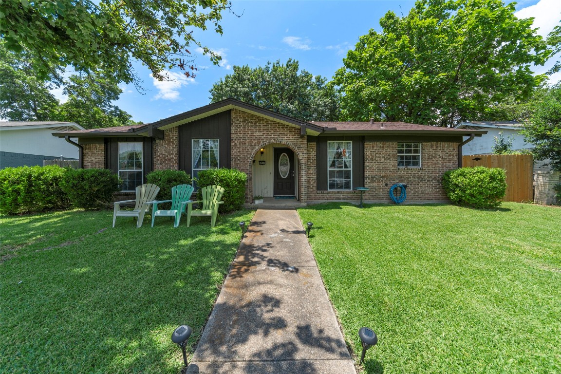 1937 Northlake Drive Garland TX 75040