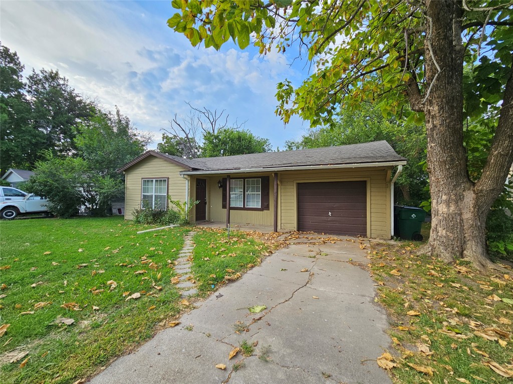 1227 Stanford Street Greenville TX 75401