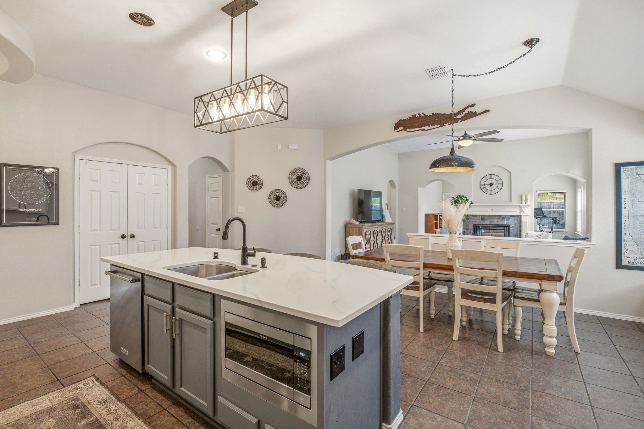 4845 Cliburn Drive Fort Worth TX 76244