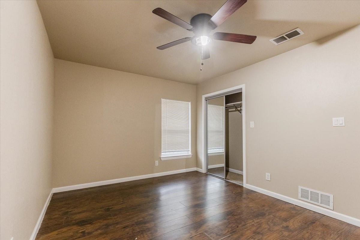 1445 Templecliff Drive Dallas TX 75217