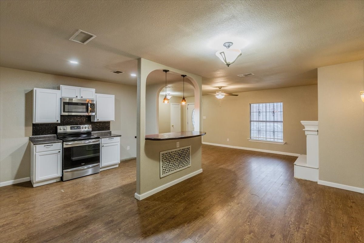 1445 Templecliff Drive Dallas TX 75217