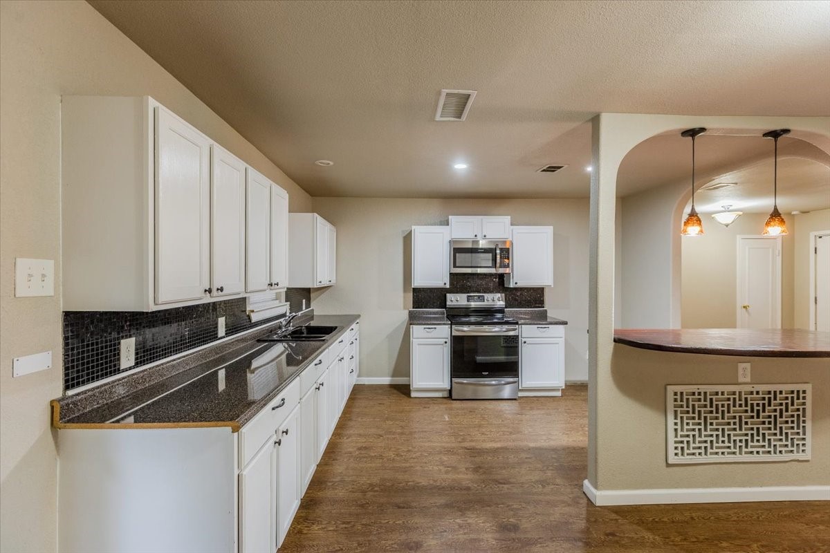 1445 Templecliff Drive Dallas TX 75217