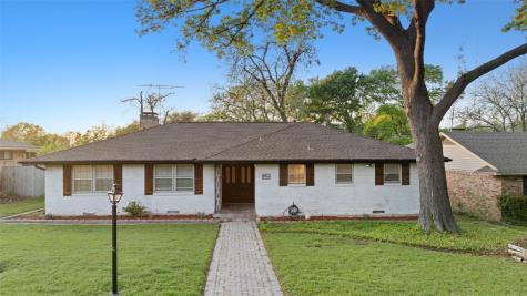 8815 Bretshire Drive Dallas TX 75228