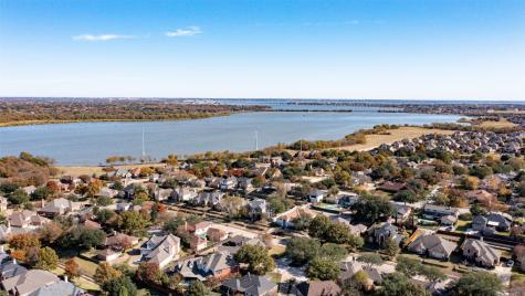 3004 Bluffview Drive Garland TX 75043