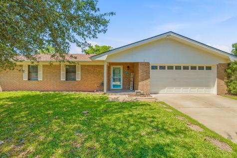 1442 N Dale Avenue Stephenville TX 76401