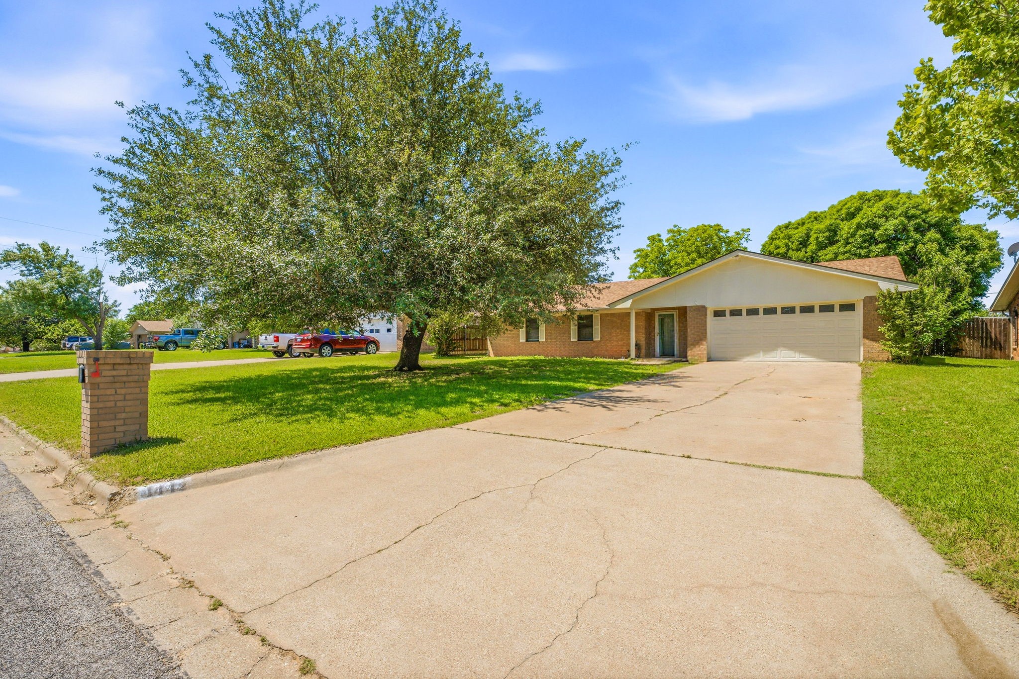 1442 N Dale Avenue Stephenville TX 76401