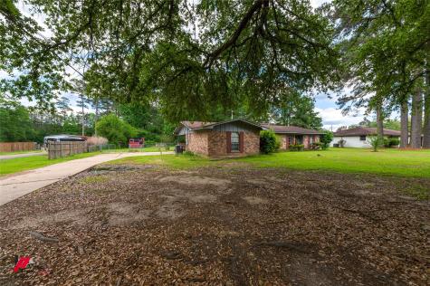 423 11TH Street NE Springhill LA 71075